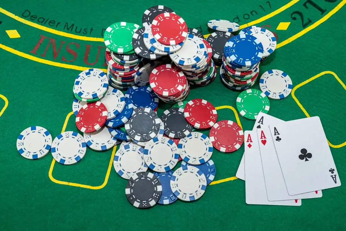 Football and casino-style entertainment overview on 4777 app for adults